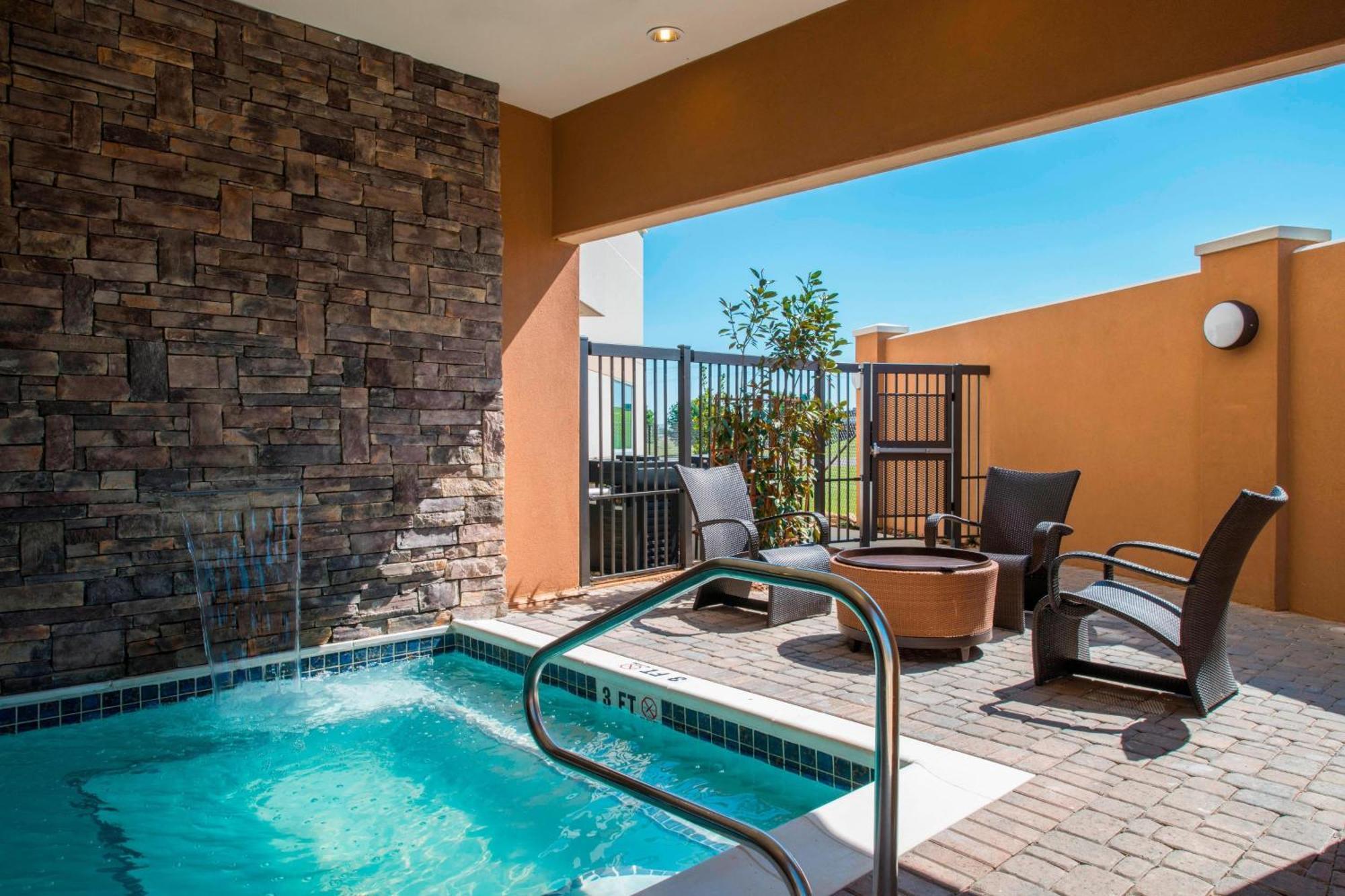 Courtyard By Marriott Columbus Ξενοδοχείο Εξωτερικό φωτογραφία